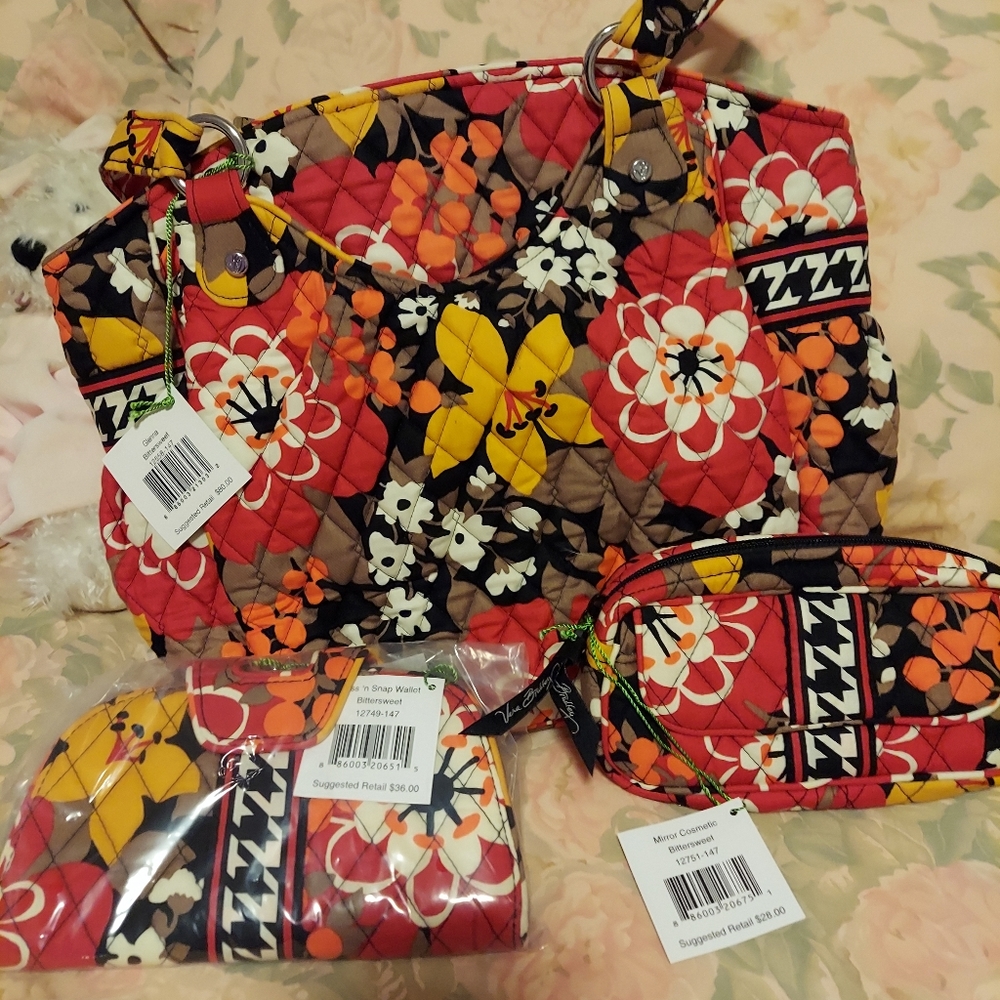 VERA BRADLEY GLENNA w/Wallet & Cosmetic